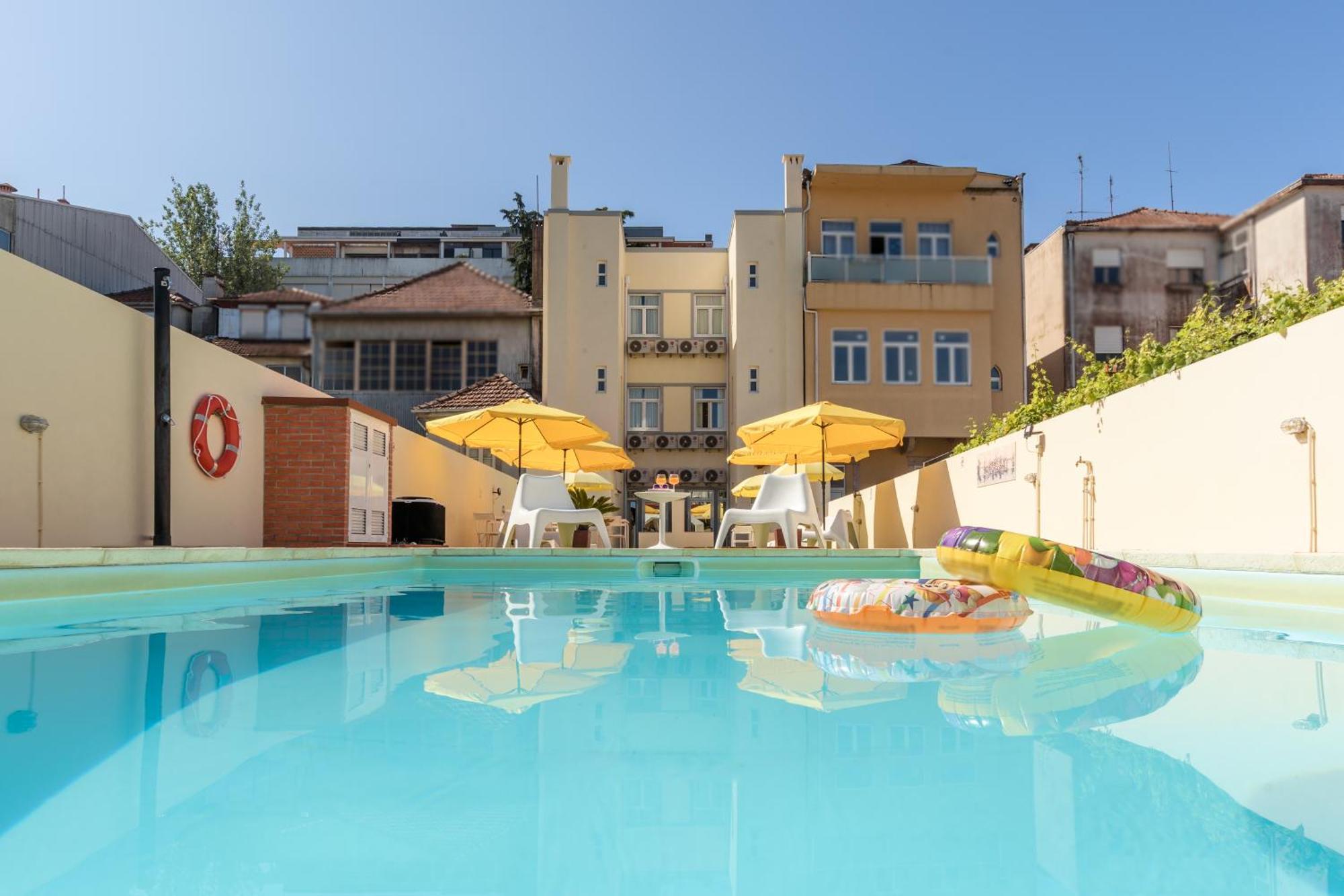731 Costa Cabral Metro Residence Porto Exterior photo