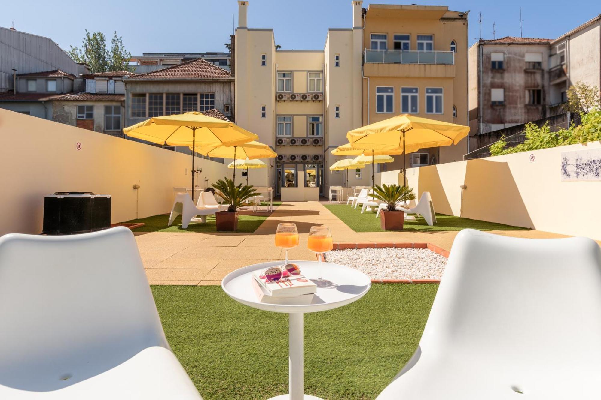 731 Costa Cabral Metro Residence Porto Exterior photo