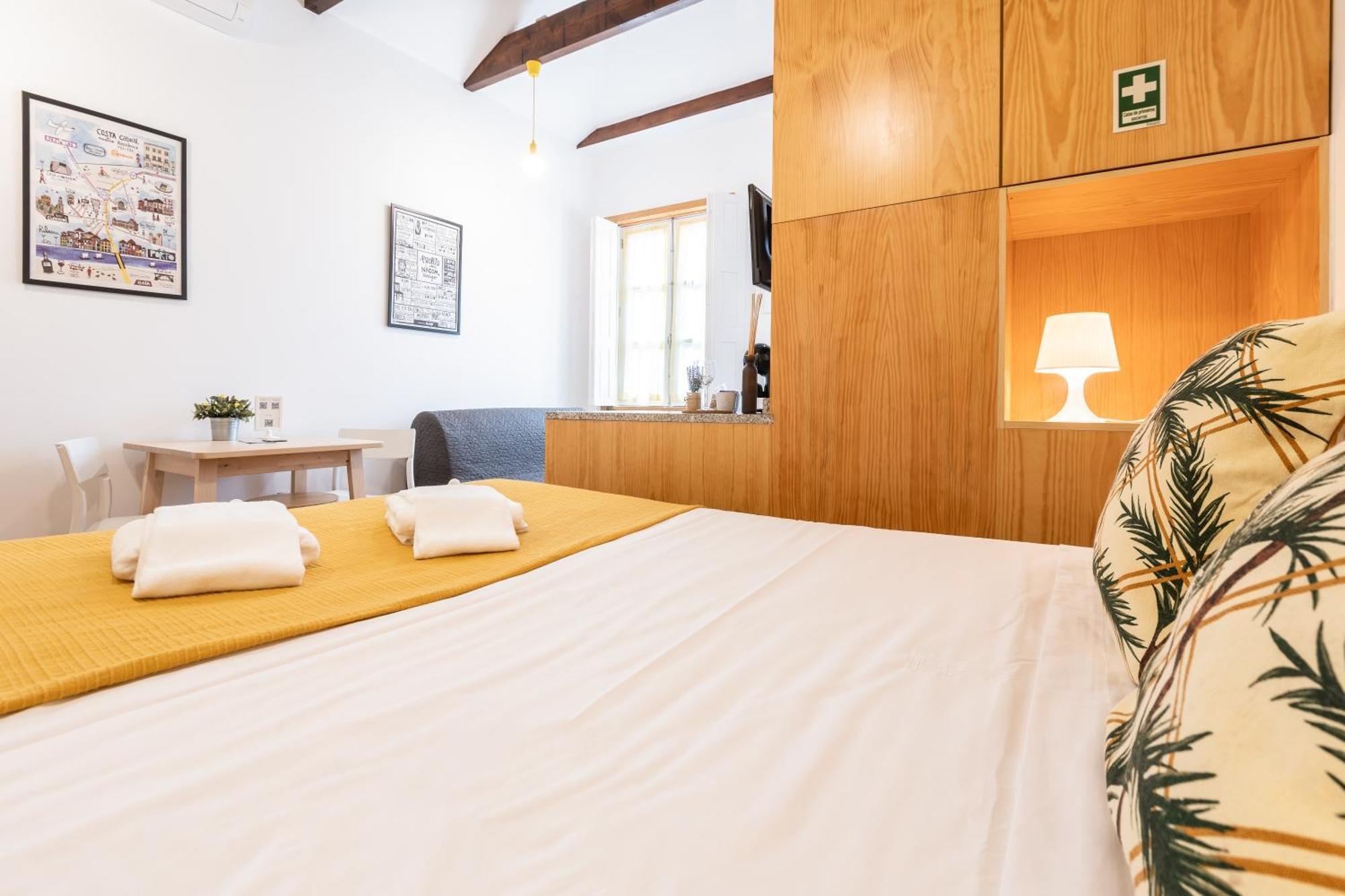 731 Costa Cabral Metro Residence Porto Room photo